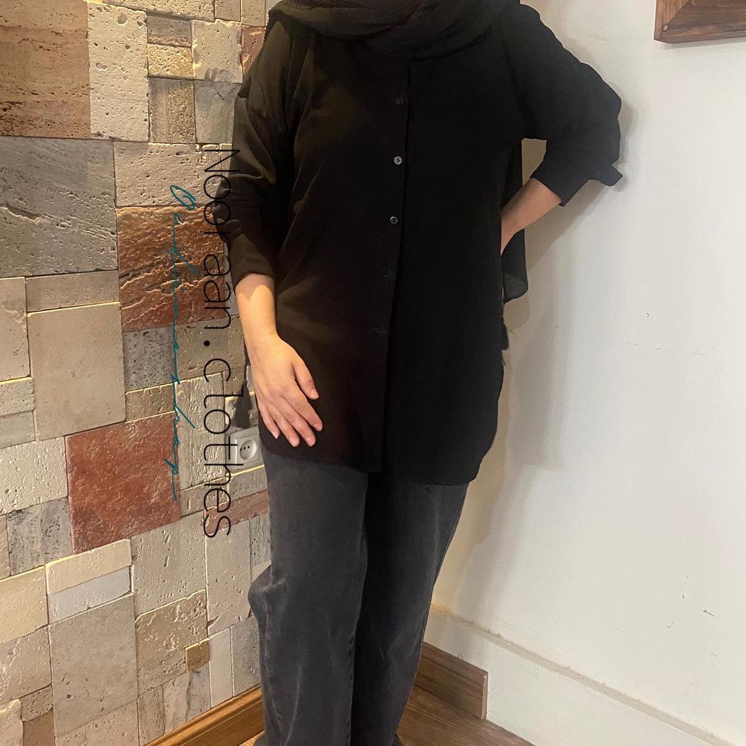 خرید مانتو مشکی دکمه دار ساده
