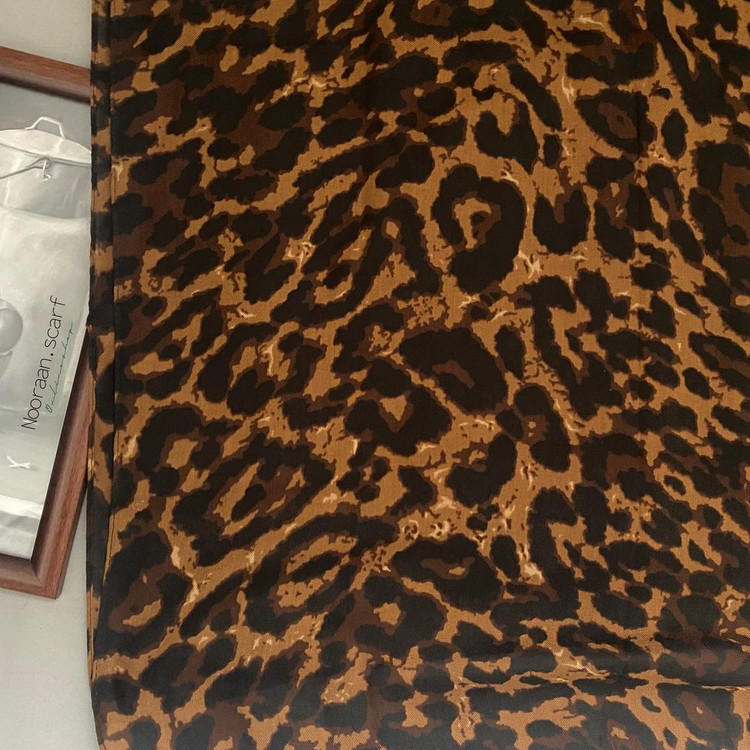 شال نخی چهار فصل پلنگی