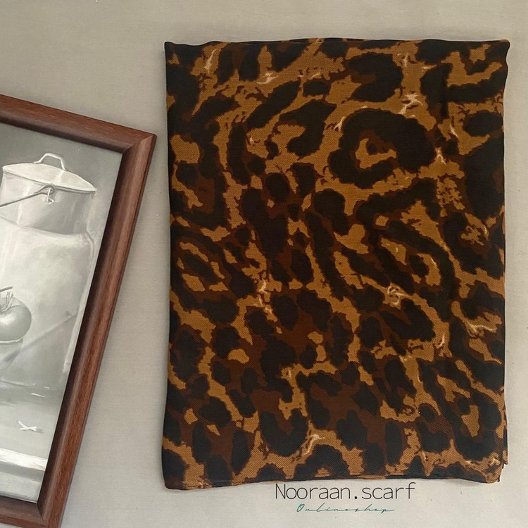 شال نخی چهار فصل پلنگی