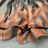 شال نخی منگوله دار صورتی طوسی