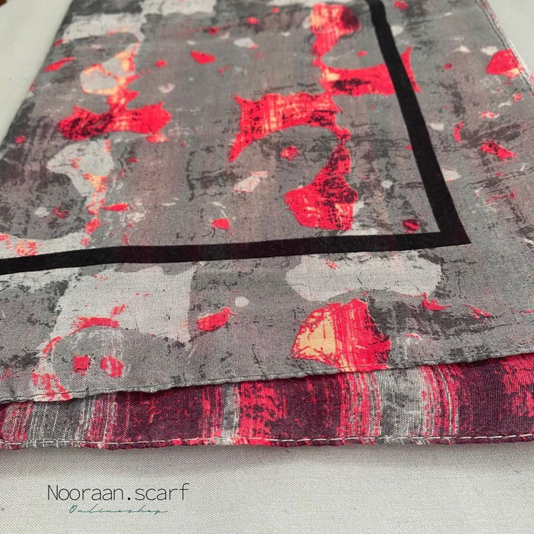 شال نخی طرحدار منگوله دار صورتی