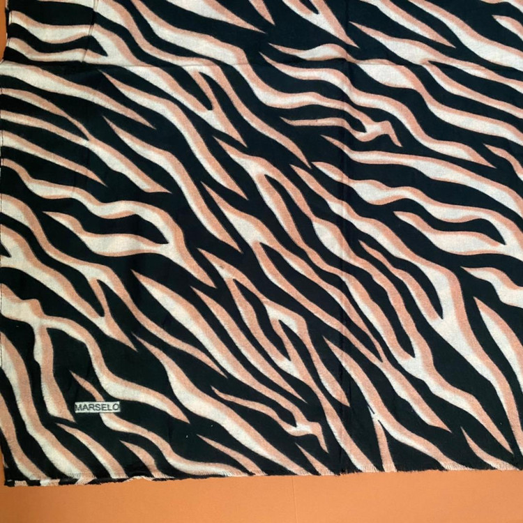 شال پاییزه موهر صورتی پلنگی