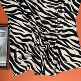 شال پاییزه موهر سفید مشکی پلنگی