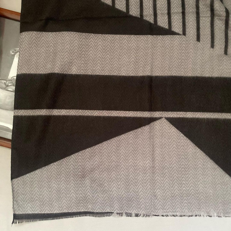 شال موهر پاییزه مشکی طوسی 104701