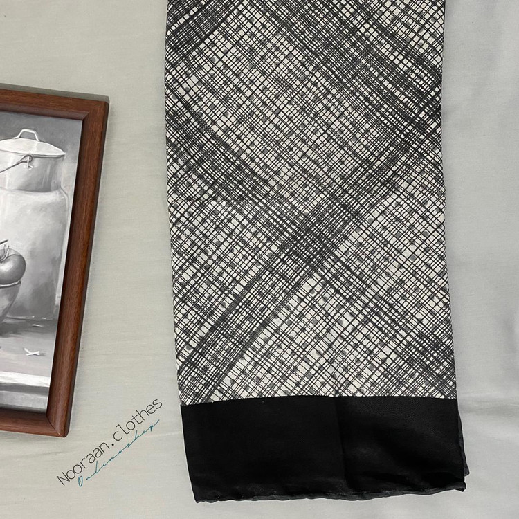 روسری نخی پاییزه مشکی طوسی 104504