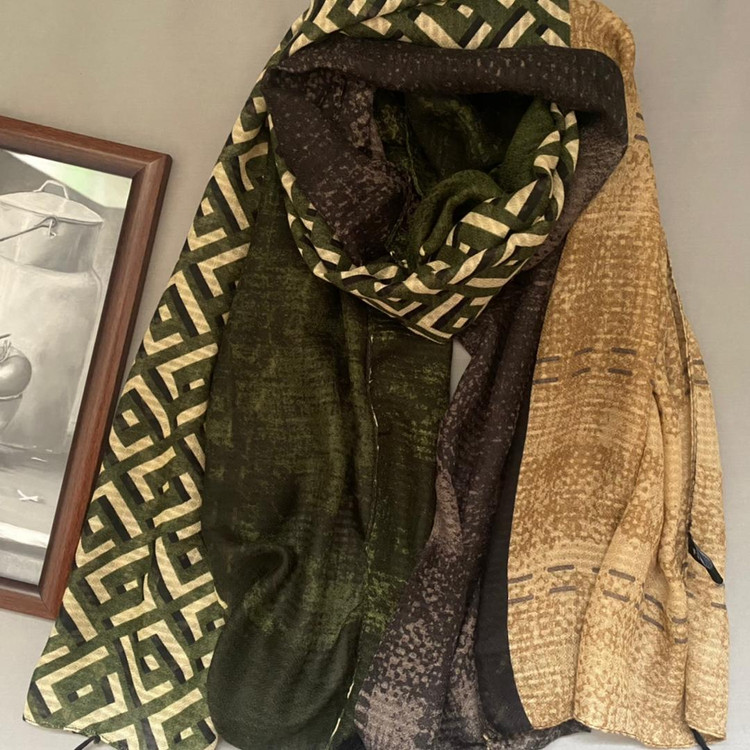 شال نخی پاییزه طرحدار خاکی سبز105804