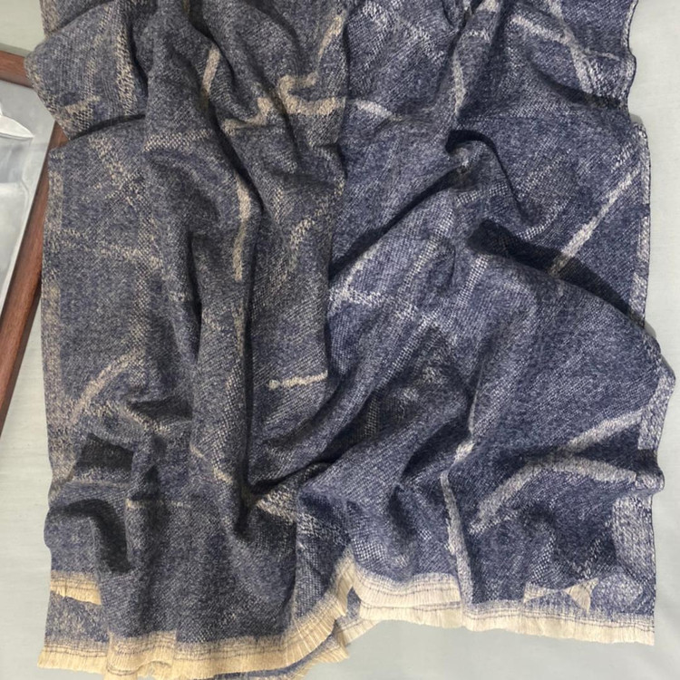 شال پاییزه موهر آبی تیره طرحدار 104806