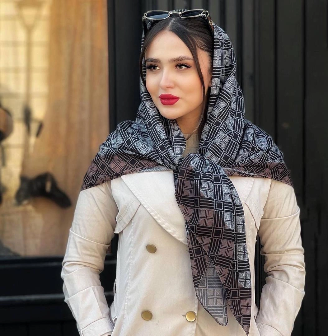 روسری حریر طوسی مشکی 106801