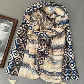 شال نخی منگوله دار کرم آبی 106705