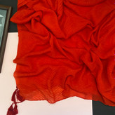 شال ساده پلیسه نخی قرمز