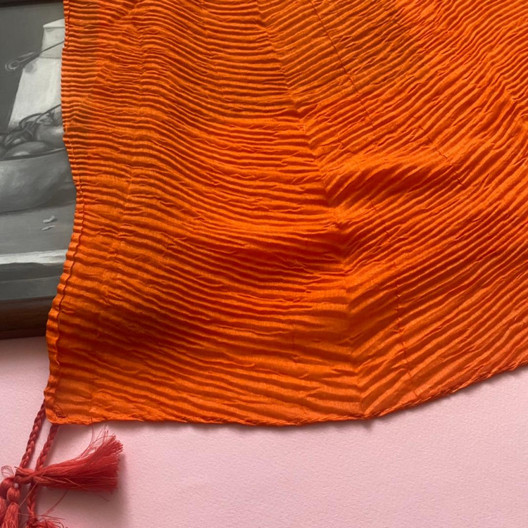 شال ساده پلیسه نخی نارنجی