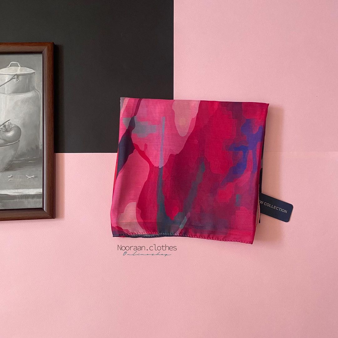 شال صورتی، سورمه ای - نخی بهاره