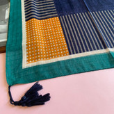 شال آبی با حاشیه سبز آبی - ژاکارد بهاره