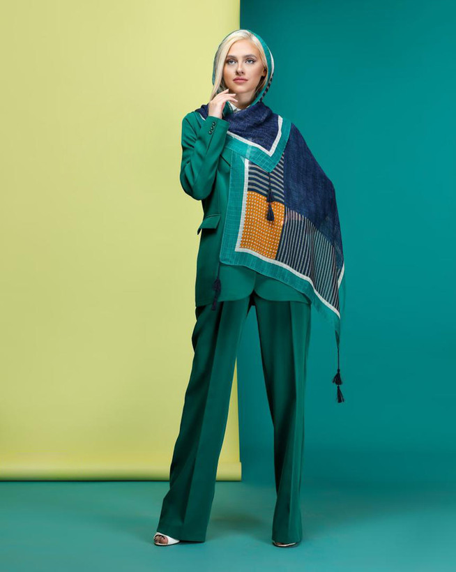 شال آبی با حاشیه سبز آبی - ژاکارد بهاره