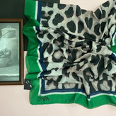 شال سبز پلنگی نخی