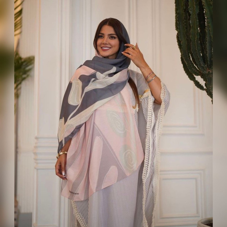 شال نخی صورتی و سبز