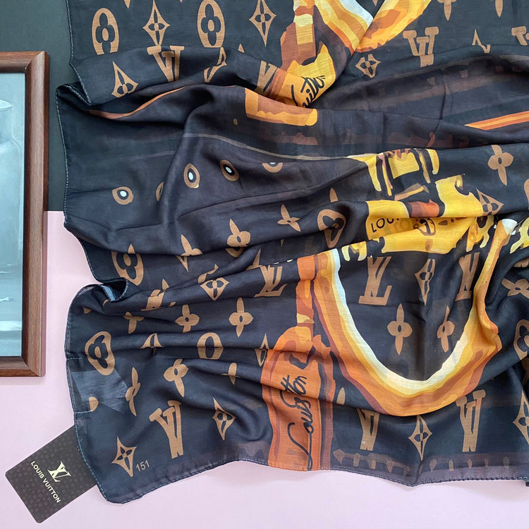 شال نخی قهوه ای LV